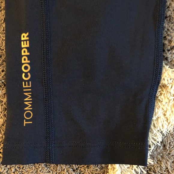 Tommie Copper Navy leggings - Picture 2 of 12